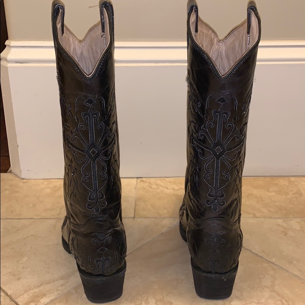 Corral Black Embroidered Heeled Boots - image 3
